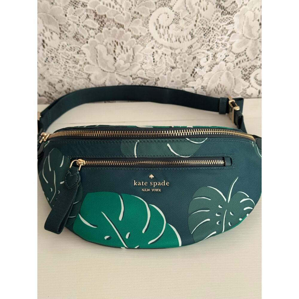 Kate Spade Chelsea Monstera Leaves Nylon Belt Bag Crossbody Like New EUC